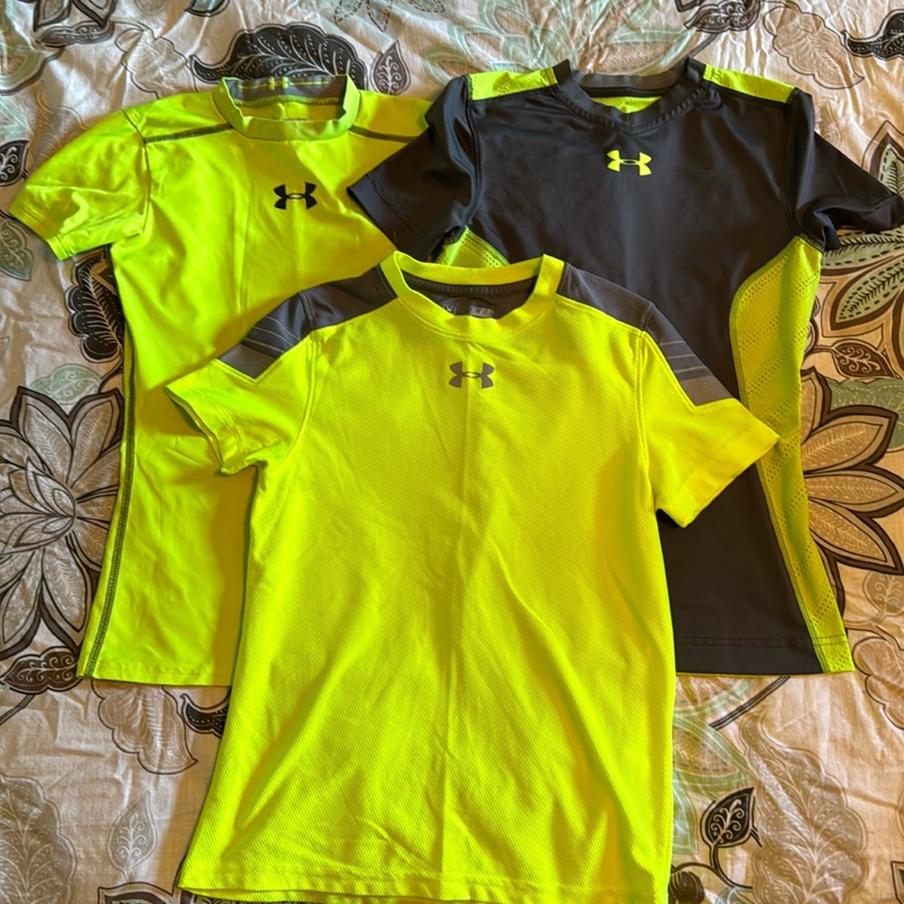 Under Armour Heat gear Shirts